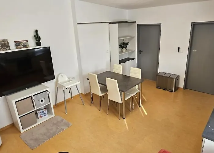 Wow Eu - Cozy And Practical Apartment Nebovidy